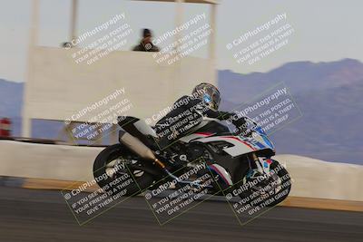 media/Dec-17-2022-SoCal Trackdays (Sat) [[224abd9271]]/Turn 9 Side (245pm)/